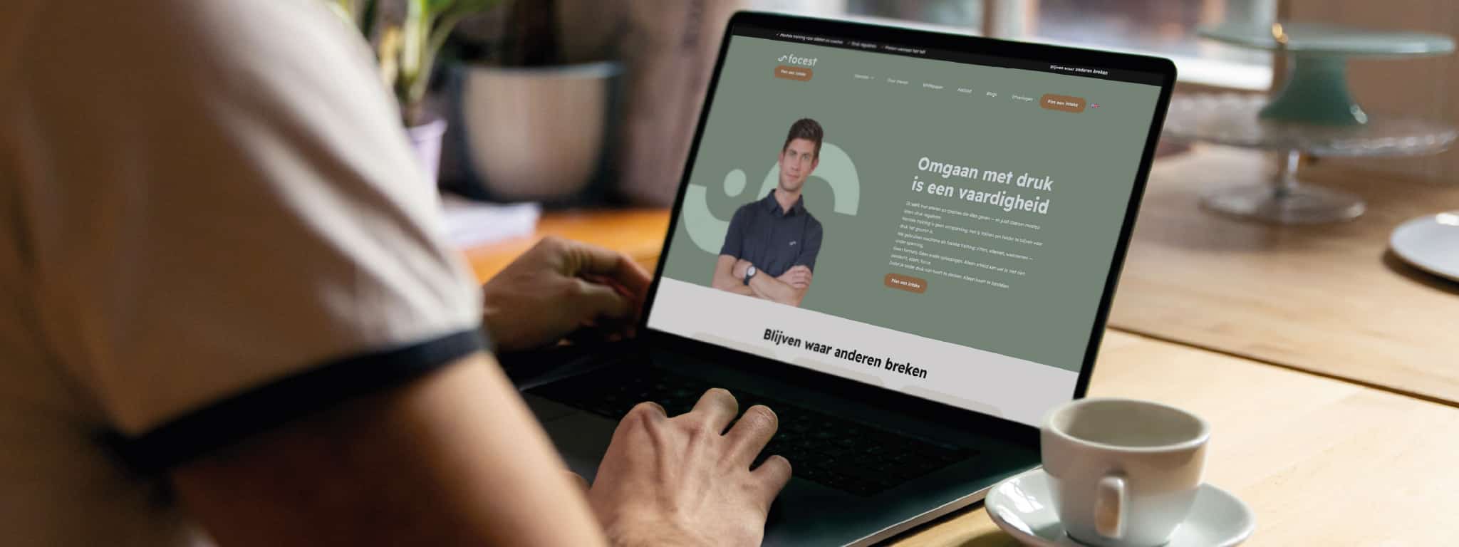 banner website creation focest
